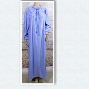 Vintage 1970s Blue Nightie/Robe